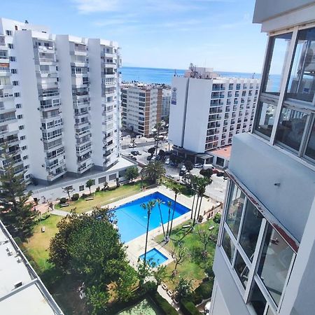 Wonderful Studio Apartment On The Beachfront Benalmádena Kültér fotó