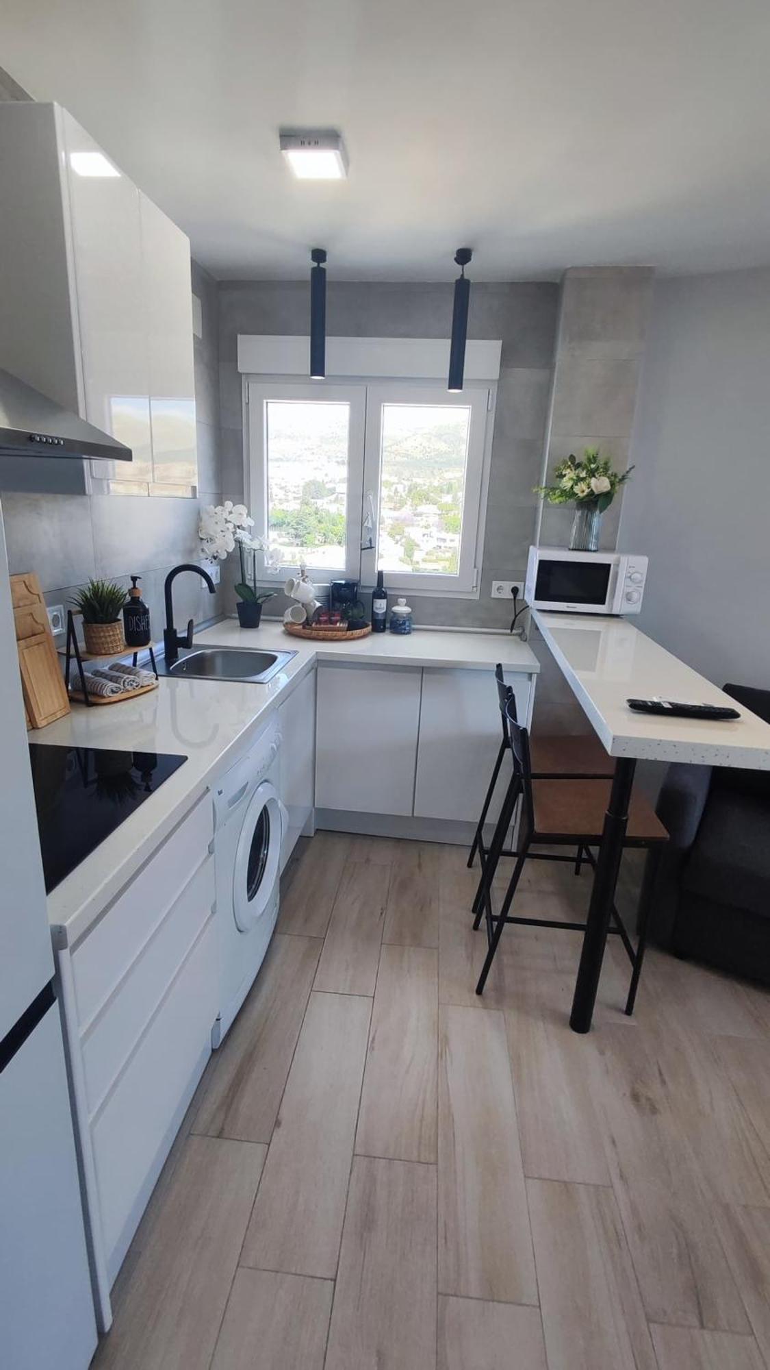Wonderful Studio Apartment On The Beachfront Benalmádena Kültér fotó