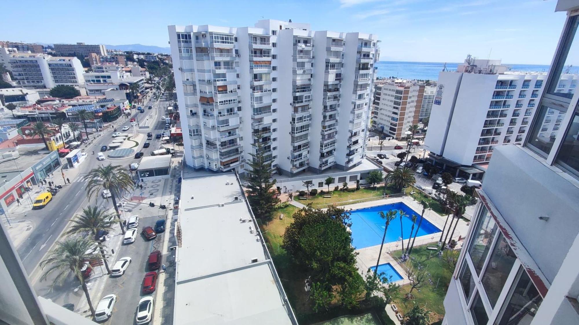 Wonderful Studio Apartment On The Beachfront Benalmádena Kültér fotó